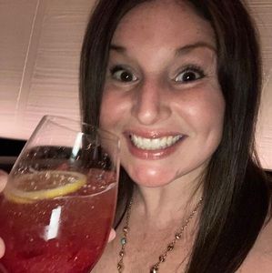 Meet your Posher, Meryl